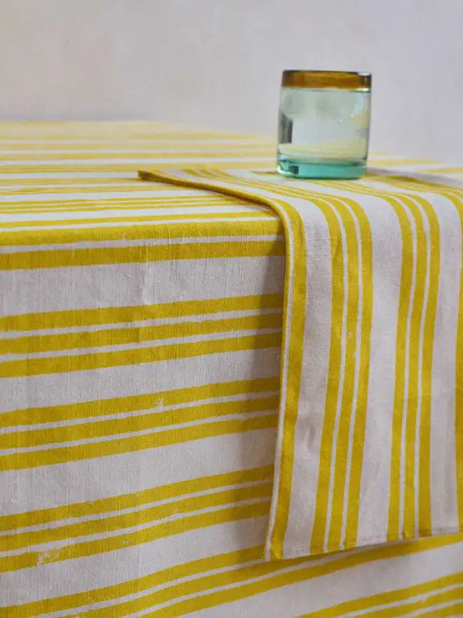 Tripe stripe yellow tablecloth and napkin