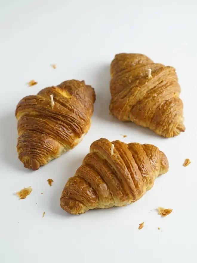 Croissant Candle