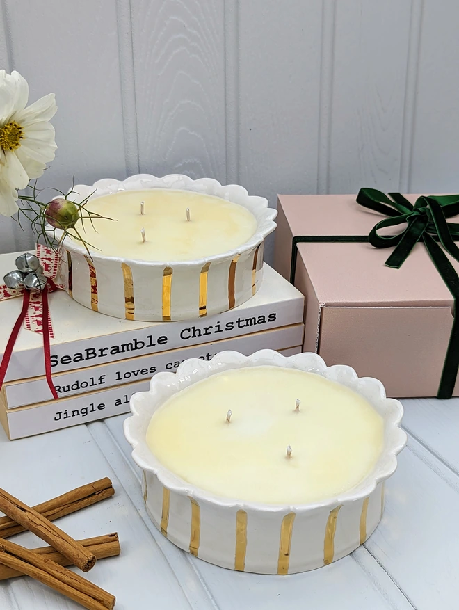 Christmas Daisy candle
Vegan Christmas spice
Sea Bramble Ceramics 