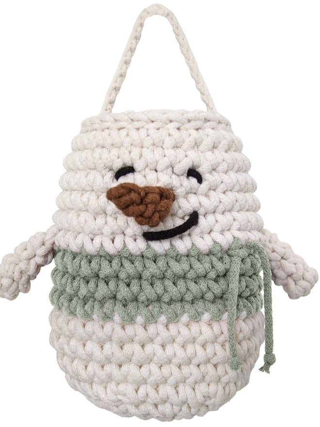chrochet snowman hanging basket light olive