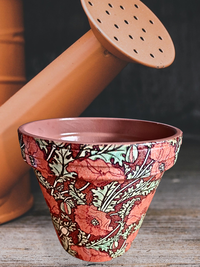 Art nouveau Poppy design Plant Pot suitable for indoor or outdoor use.  15 cm in diameter and 13.7 cm in height
