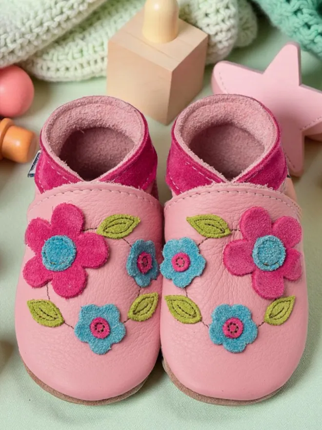 flower baby shoes