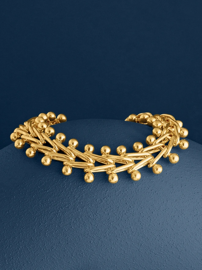 Loel Gold Deco Chain Bracelet