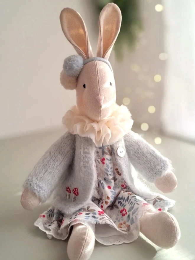 Winter Veronica Bunny Frosted Berries