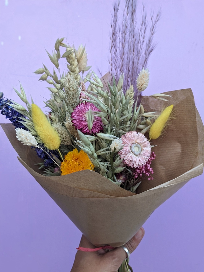 Everlasting dried flowers, natural dried flowers, bunny tails, pink flowers, dried flower bouquet, home 