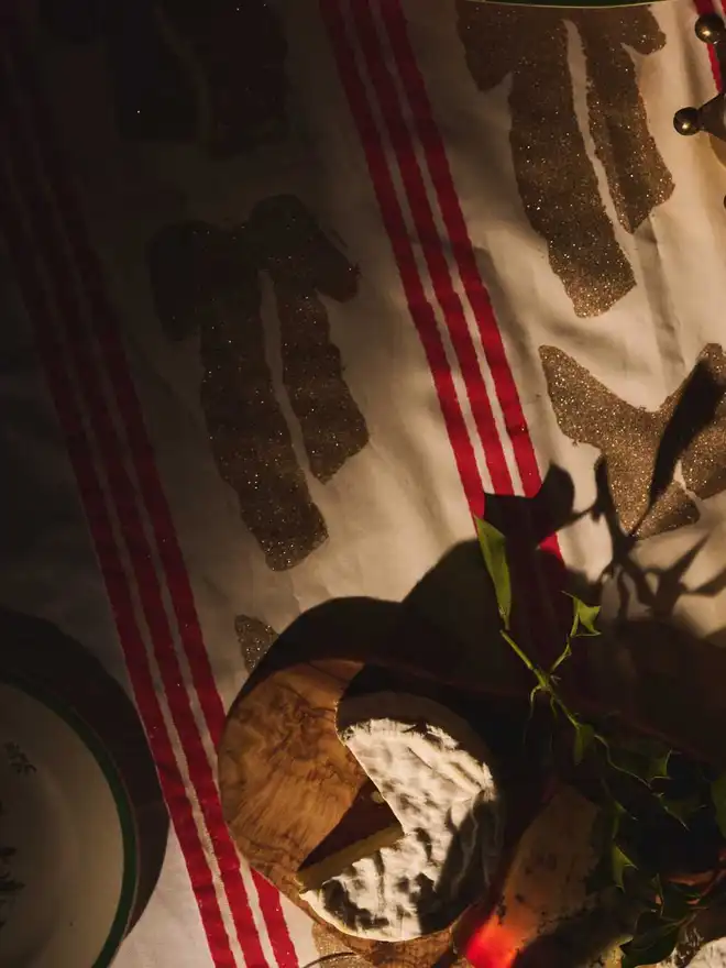 Christmas Bow Tablecloth