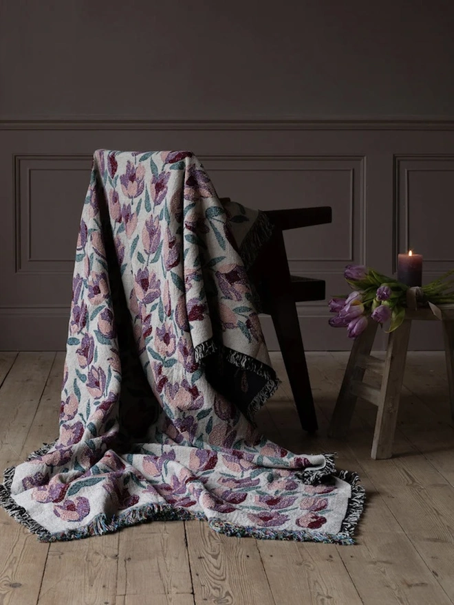 Tulip Kisses Blanket