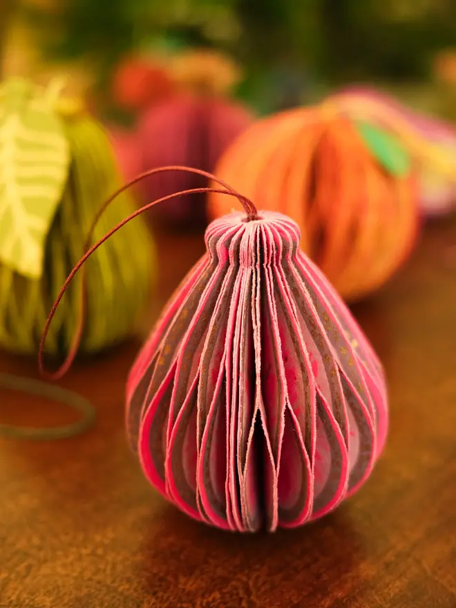 Fig Honeycomb Ornament (Set Of 6)