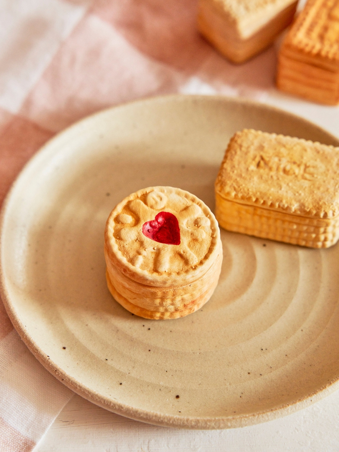 Heart Jammy Dodger Biscuit Trinket Box