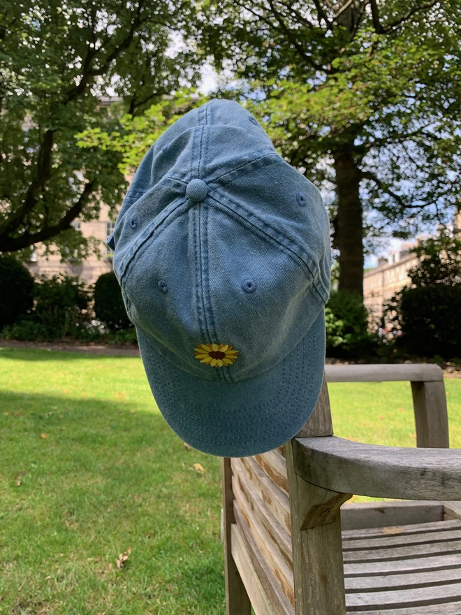 Vintage Canvas Light Denim Cap with Sunflower Design
