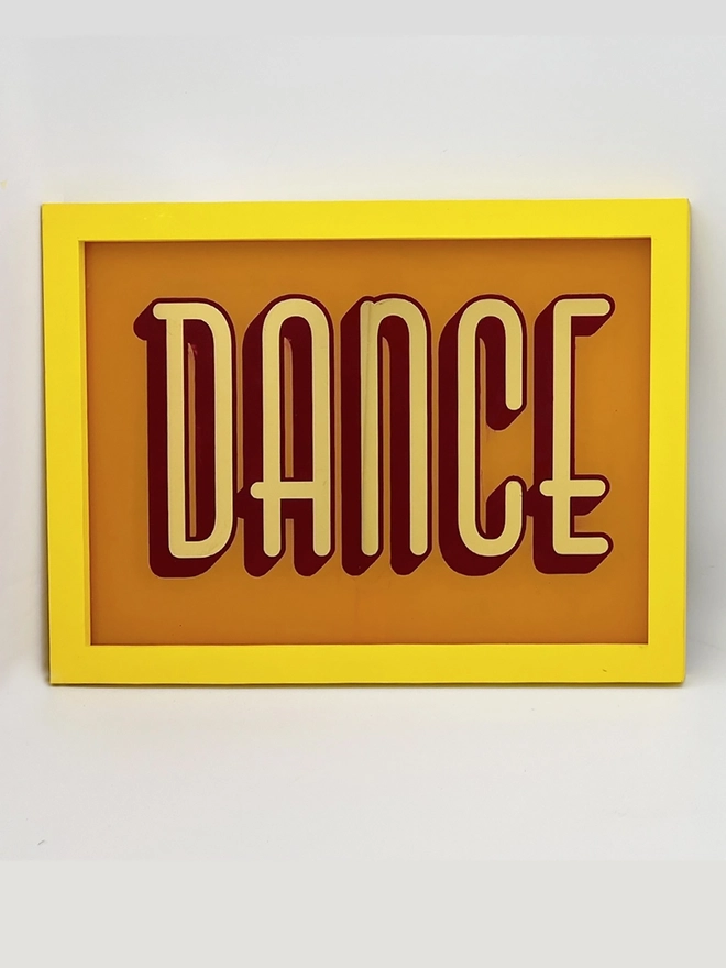 Dance yellow gold leaf on glass framed detail