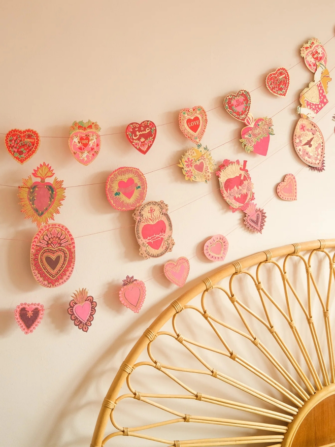 Saint Valentine Heart Garland