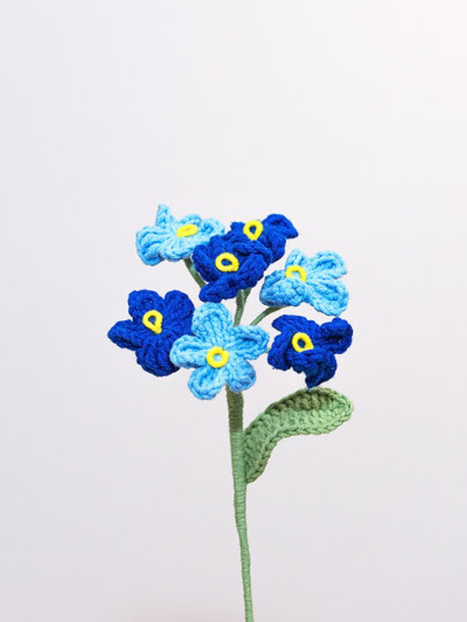 blue forget me not crochet flower stems