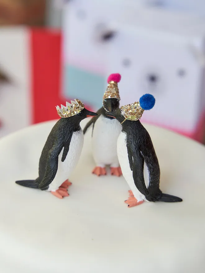Penguin cake topper decoration