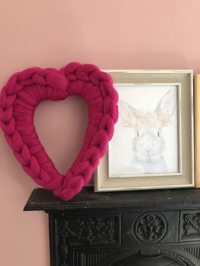 Chunky Knitted Wool 12" Heart Wreath