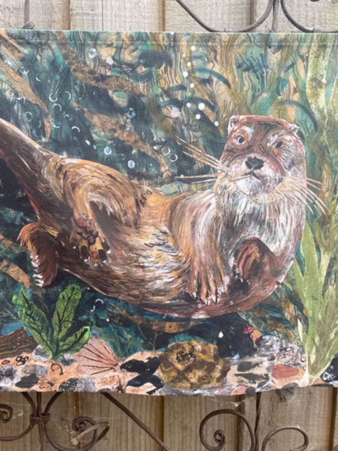 Otter in the seaweed tea towel