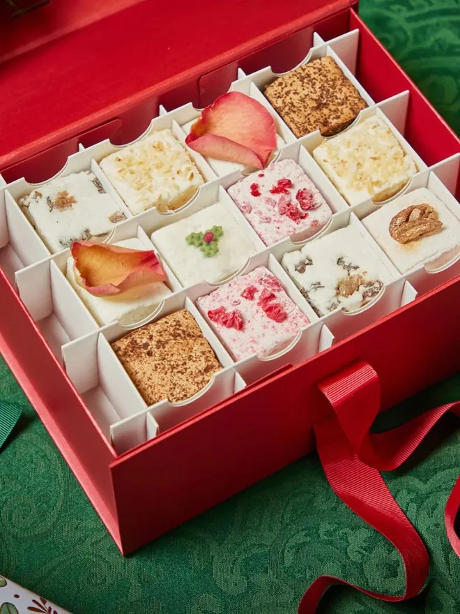 Christmas tea cake box