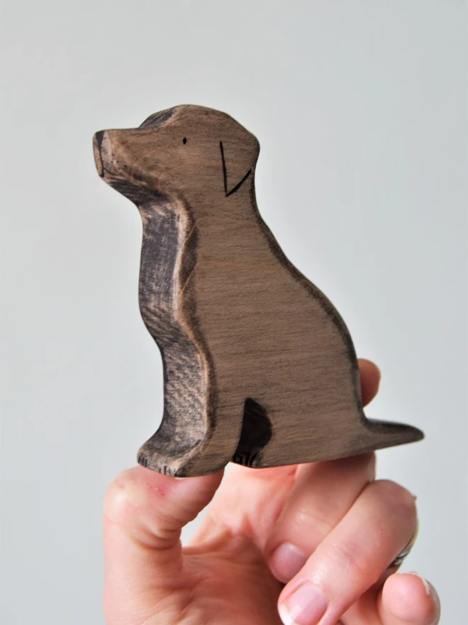 wooden toy; dog; labrador, ecofriendly