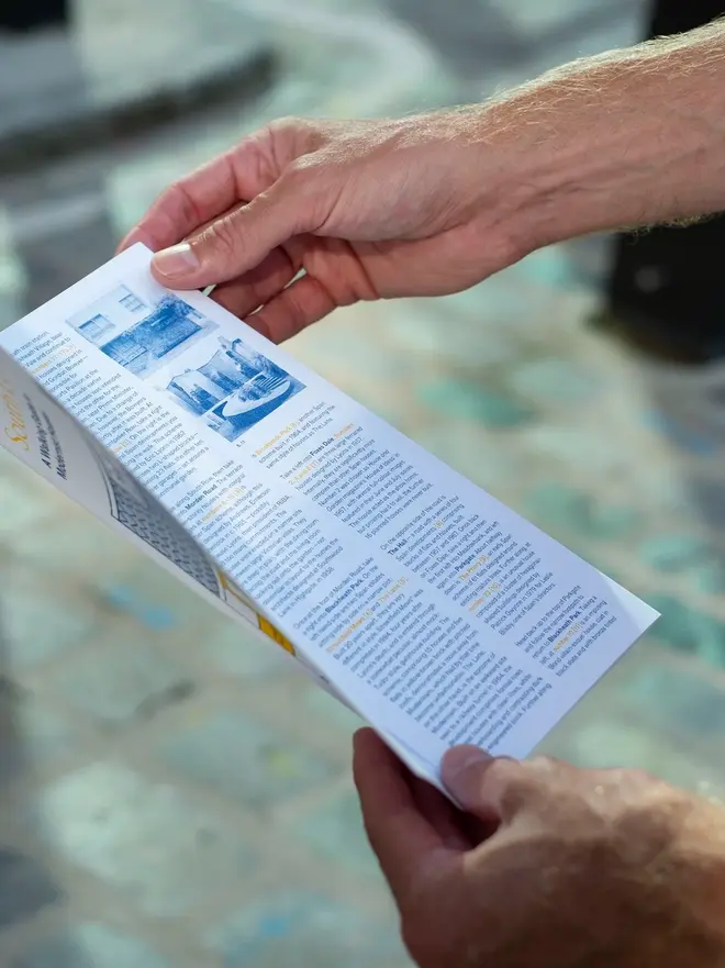 blackheath london walking guide. a paper walking map of south-east london.