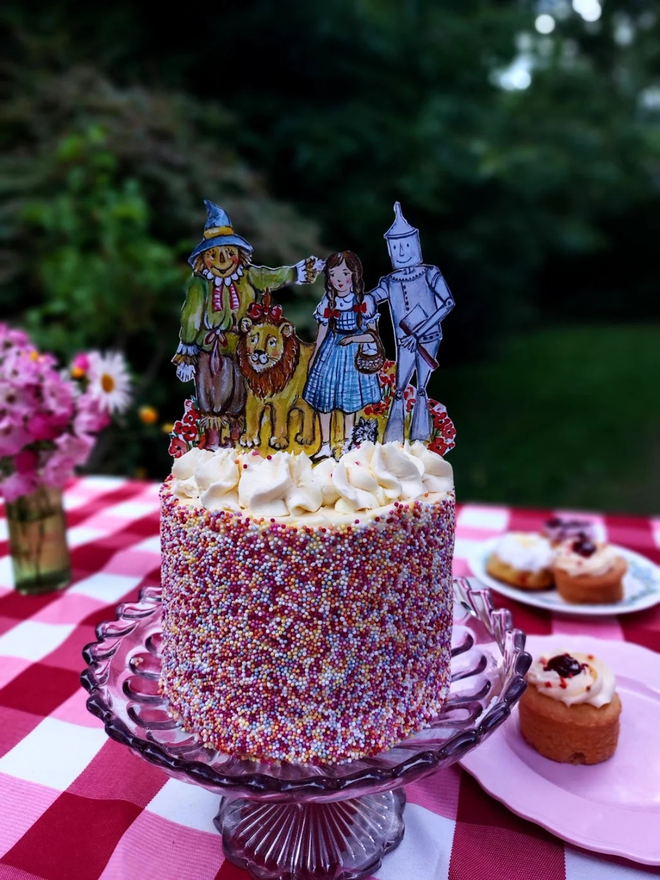 The wizard of oz cake topper