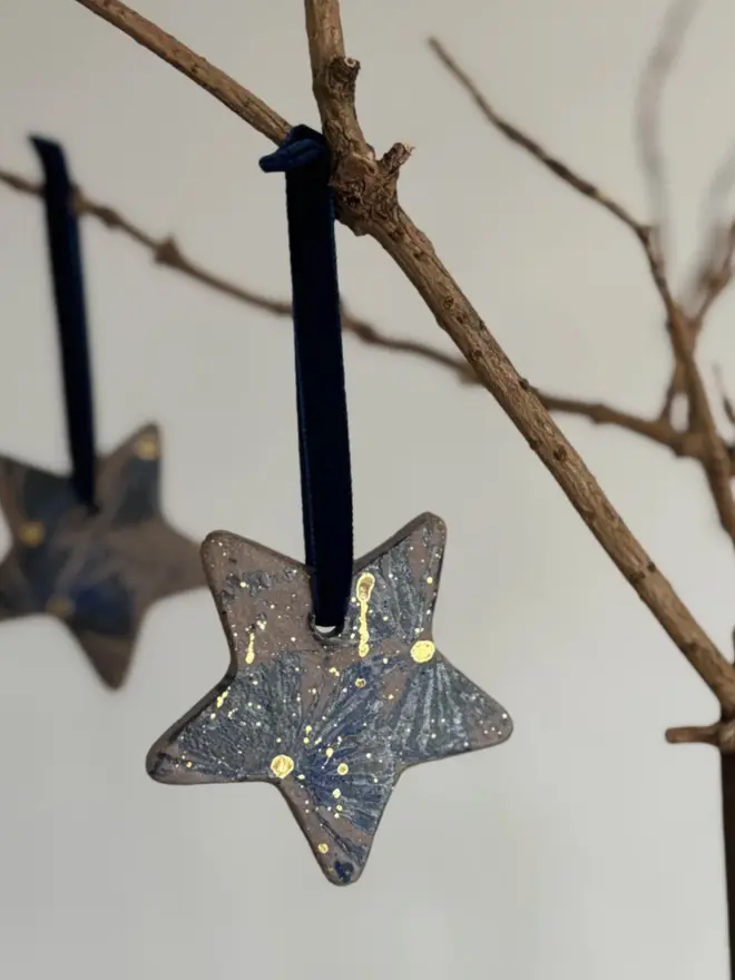 Festive Star Decoration 