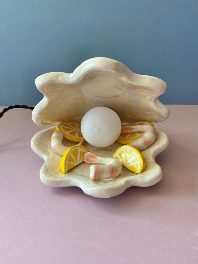 Seafood Clam Shell Lamp – Lemons & Prawns