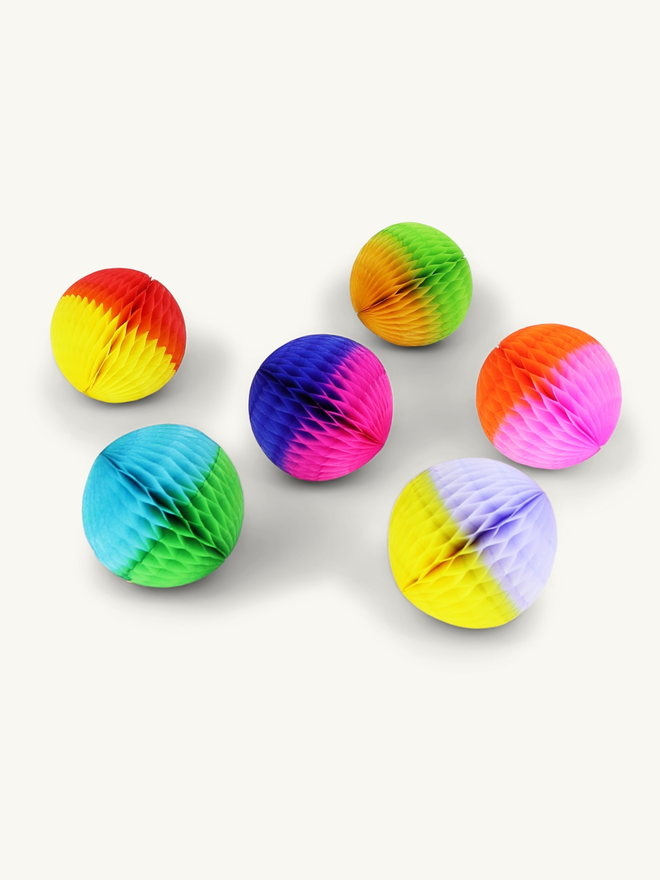 Honeycomb ball decoration