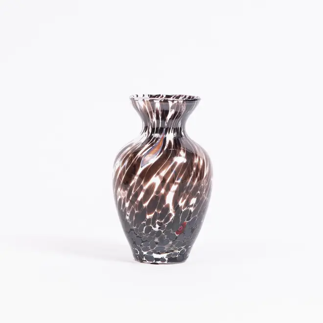 loto curved vase in smoke