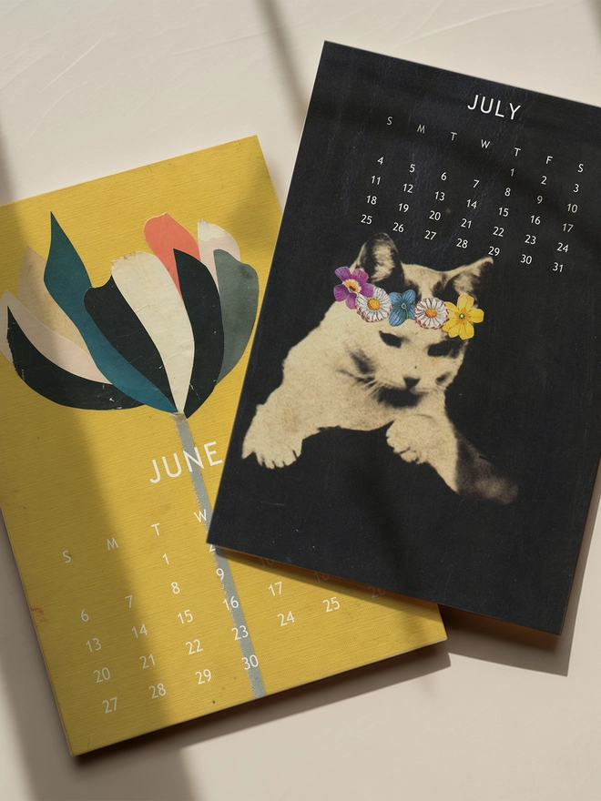 A small unbound at-a-glance calendar to display on the desk or wall.