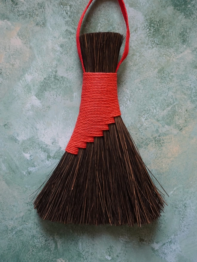 Arenga brush with red hemp cord binding