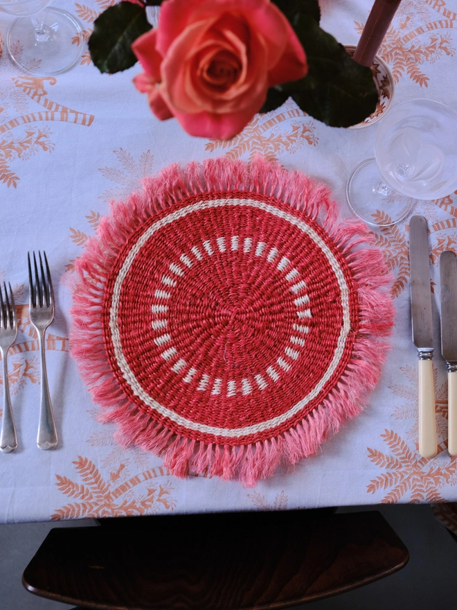 Aarven handwoven fringed placemat in teracotta
