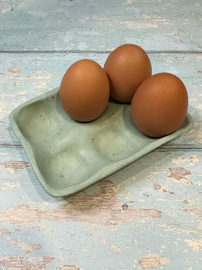 Green Ceramic Egg Tray - For 6 eggs