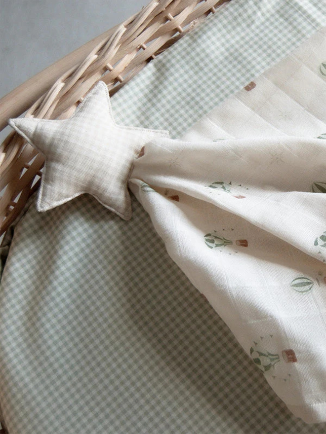 hot air balloon muslin star soother