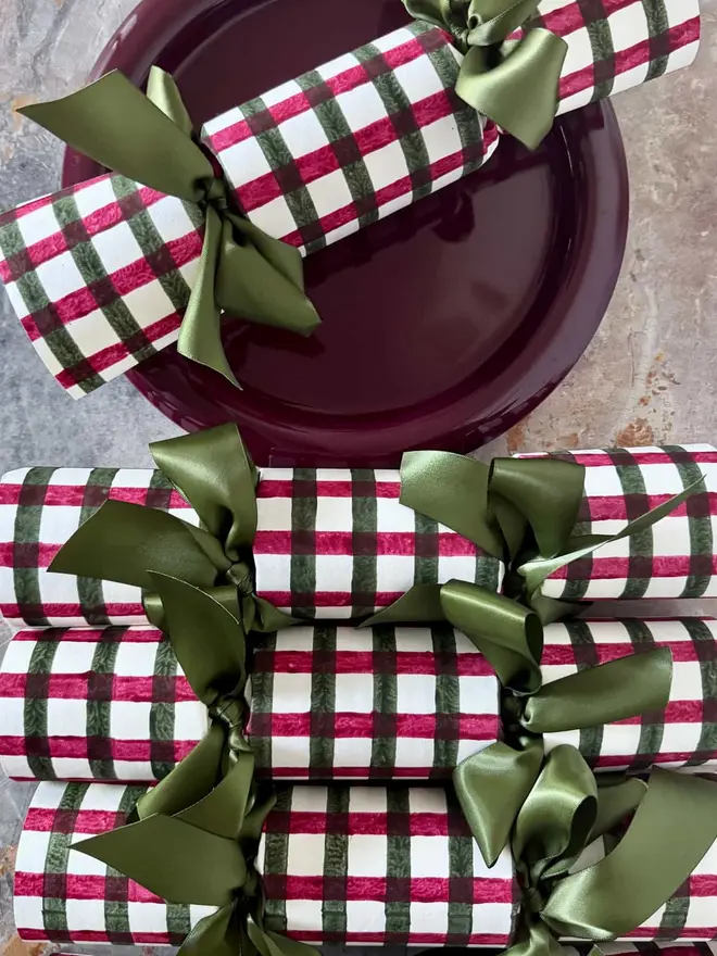 Gingham Christmas cracker