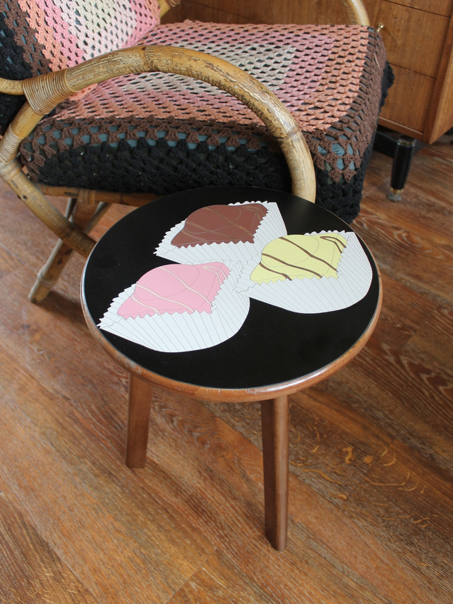 Fondant Fancy side table