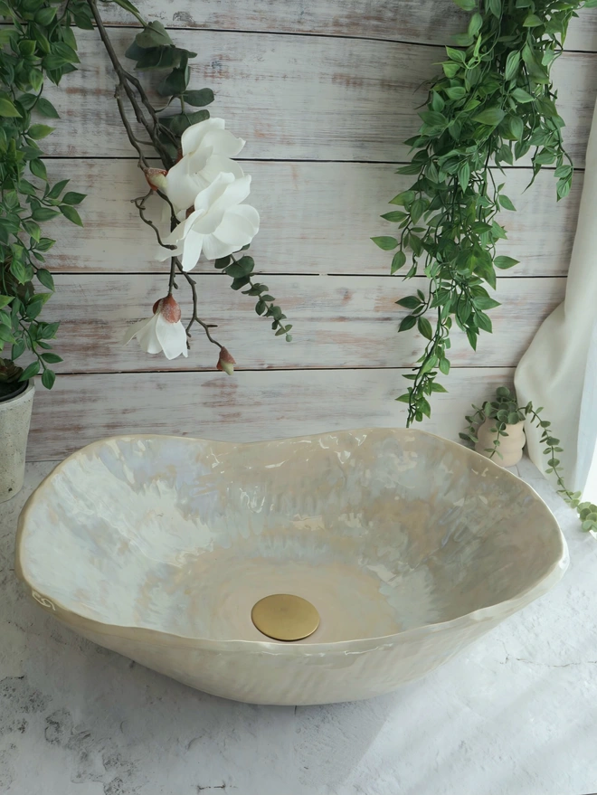 Bathroom basin, bathroom sink, ceramic basin, ceramic sink, handcrafted basin Jenny Hopps Pottery, Bathroom decor, luxury bathroom, Bespoke Basin