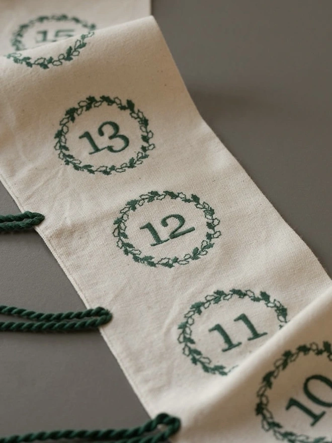 Dorte Advent Calendar green