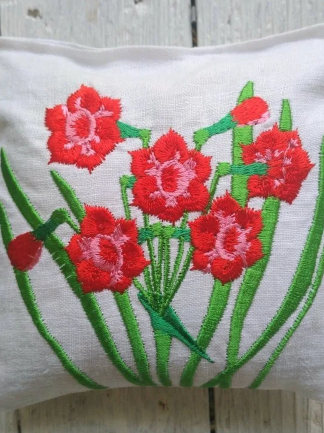 Mini Floral Lavender Sachet. Red flowers on a small sachet.