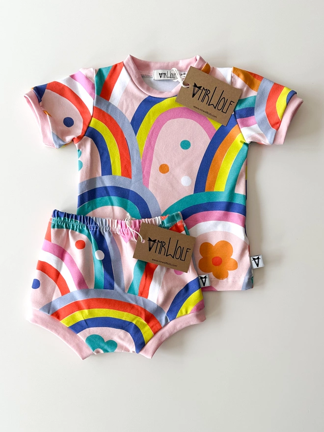 Giant rainbows print leggings, t-shirt, shorties for babies, toddlers, kids