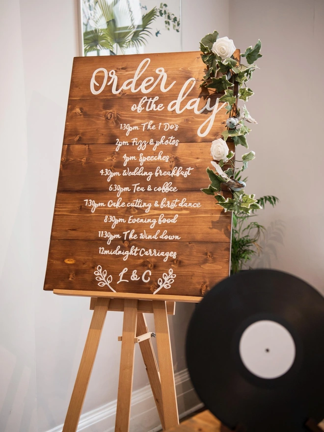 wooden order of the day