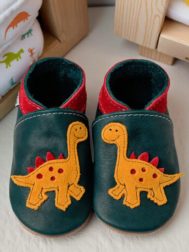 Inch Blue dinosaur forest green