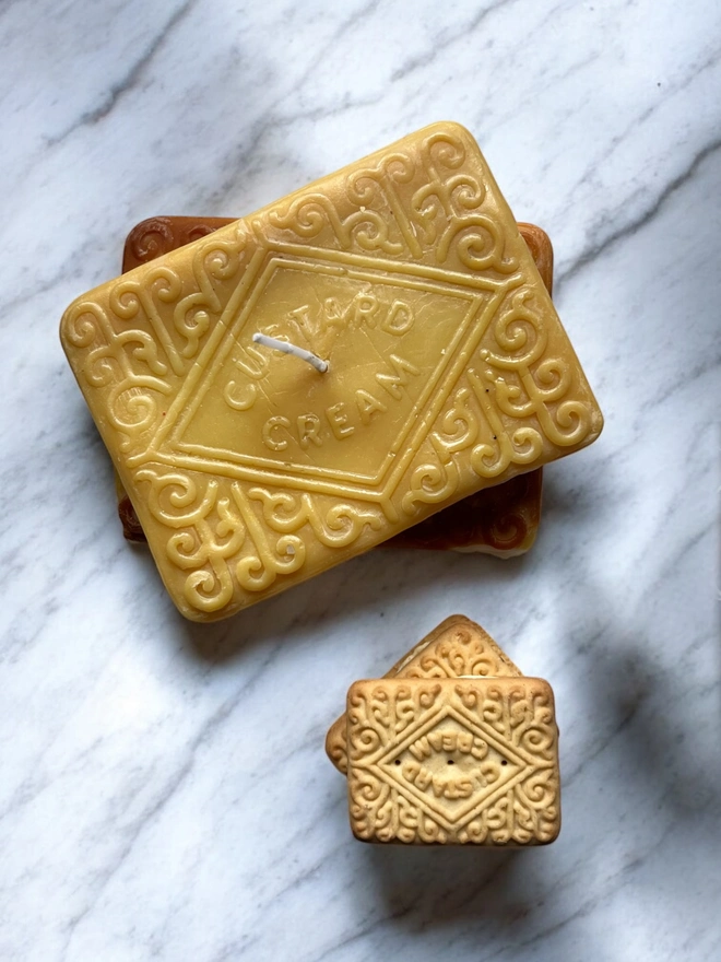 Custard Cream Biscuit Candle