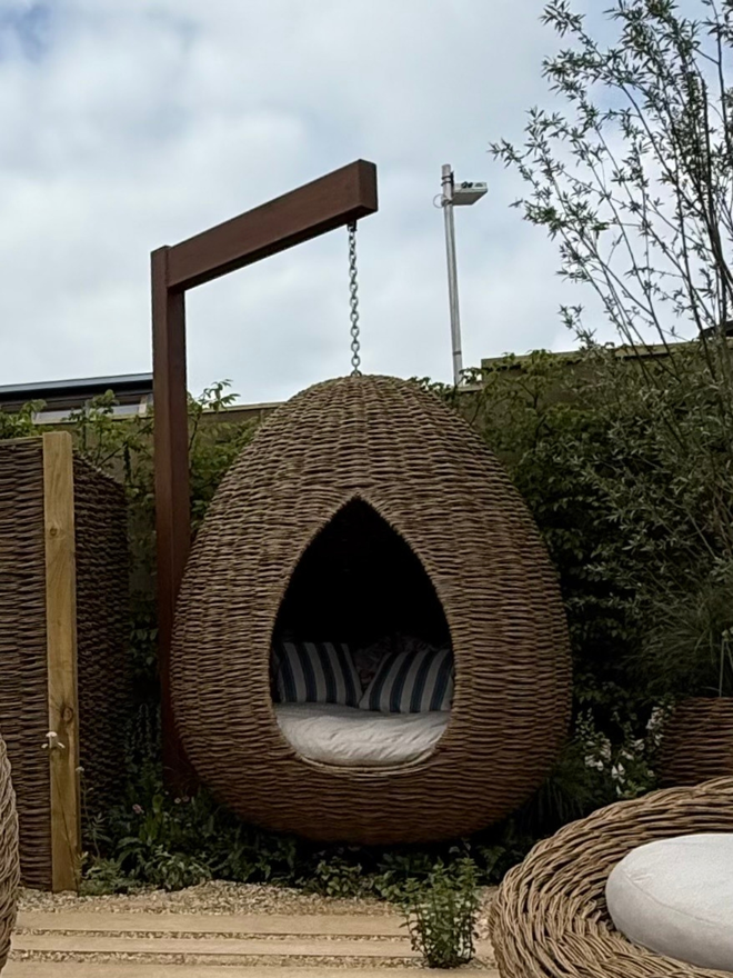 Willow Nest Hanging