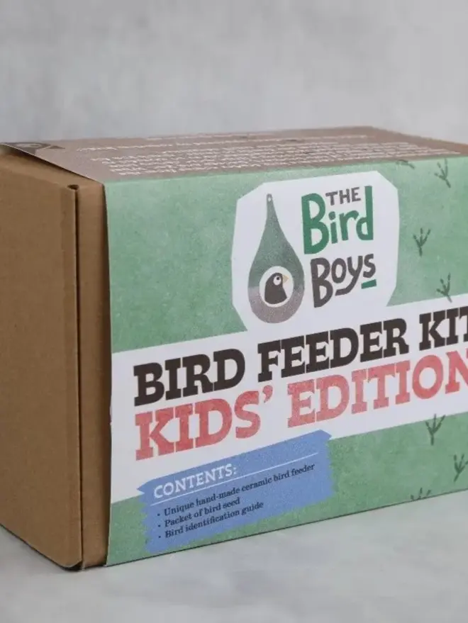 Water Moss Stoneware Ceramic Round Bird Feeder with Kids Edition Kit