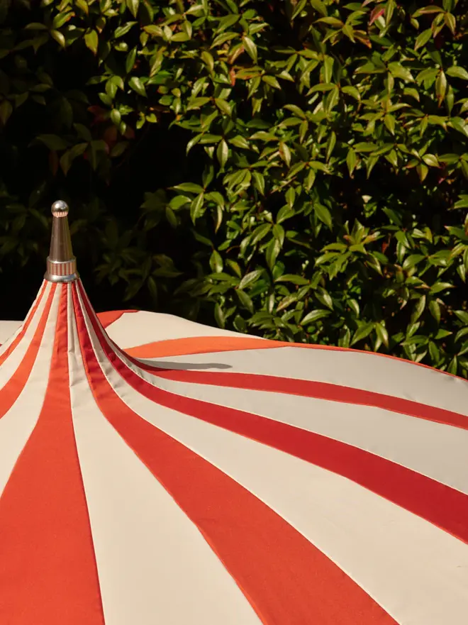 Striped Sun Pagoda Parasol top