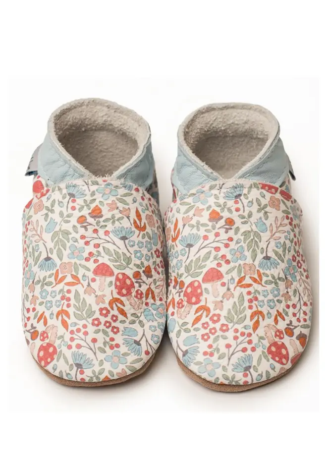 Winnie design inch blue