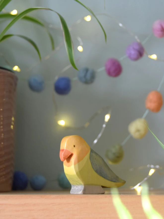 Lovebird Wooden Toy