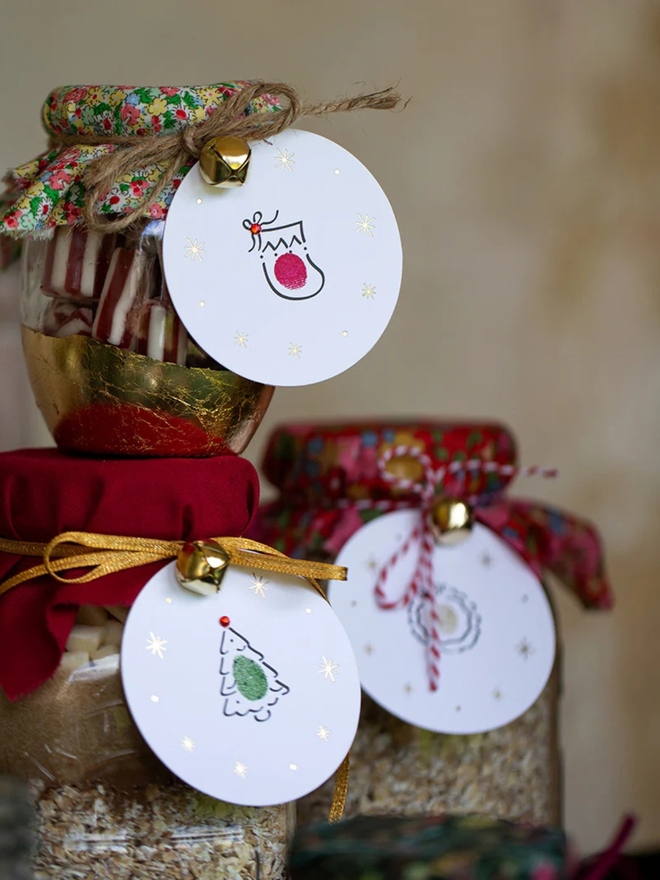 festive fingerprints jolly jar decorating kit