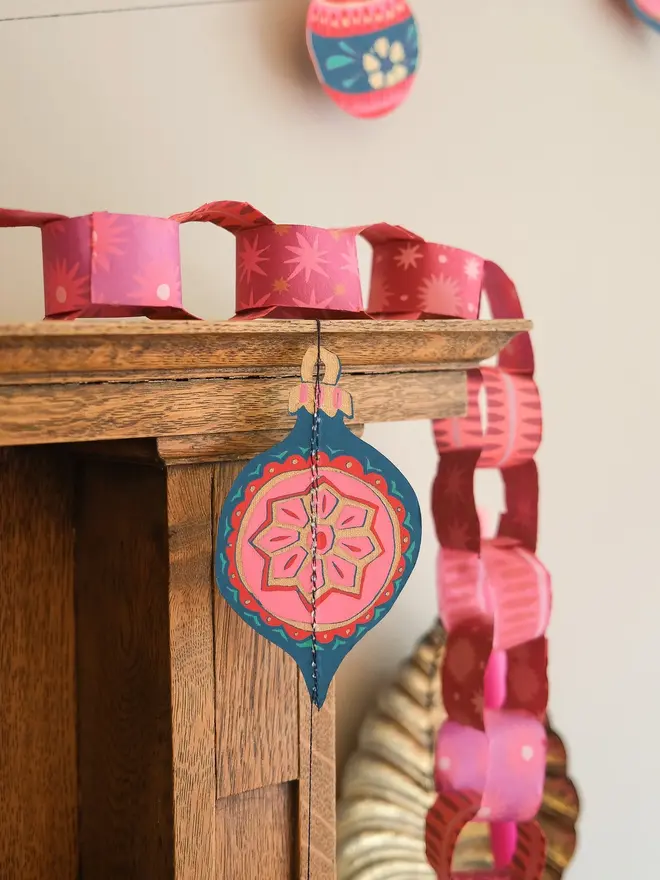 pink paper chain kit