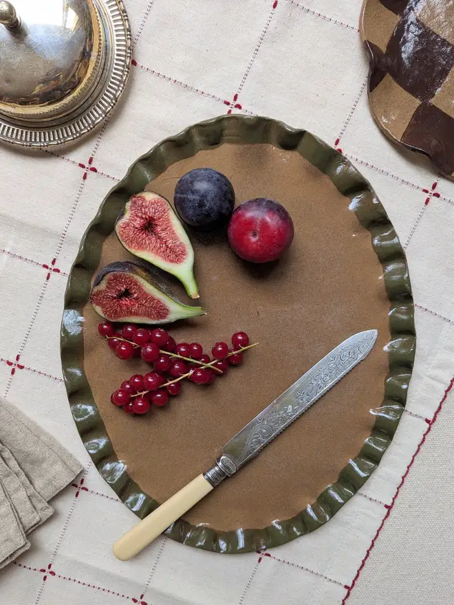 Smokey Olive Edged Frill Platter